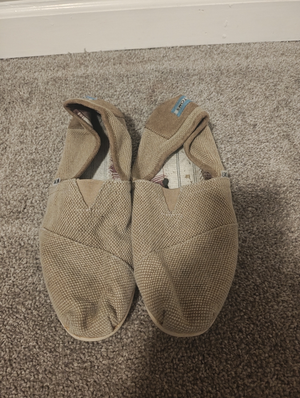 TOMS Classic Slip-On Tan
